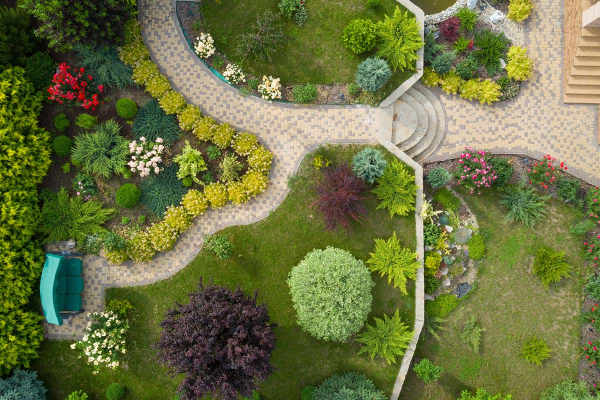 Landscape, Lawn Care, Sprinklers. Design and Planning.